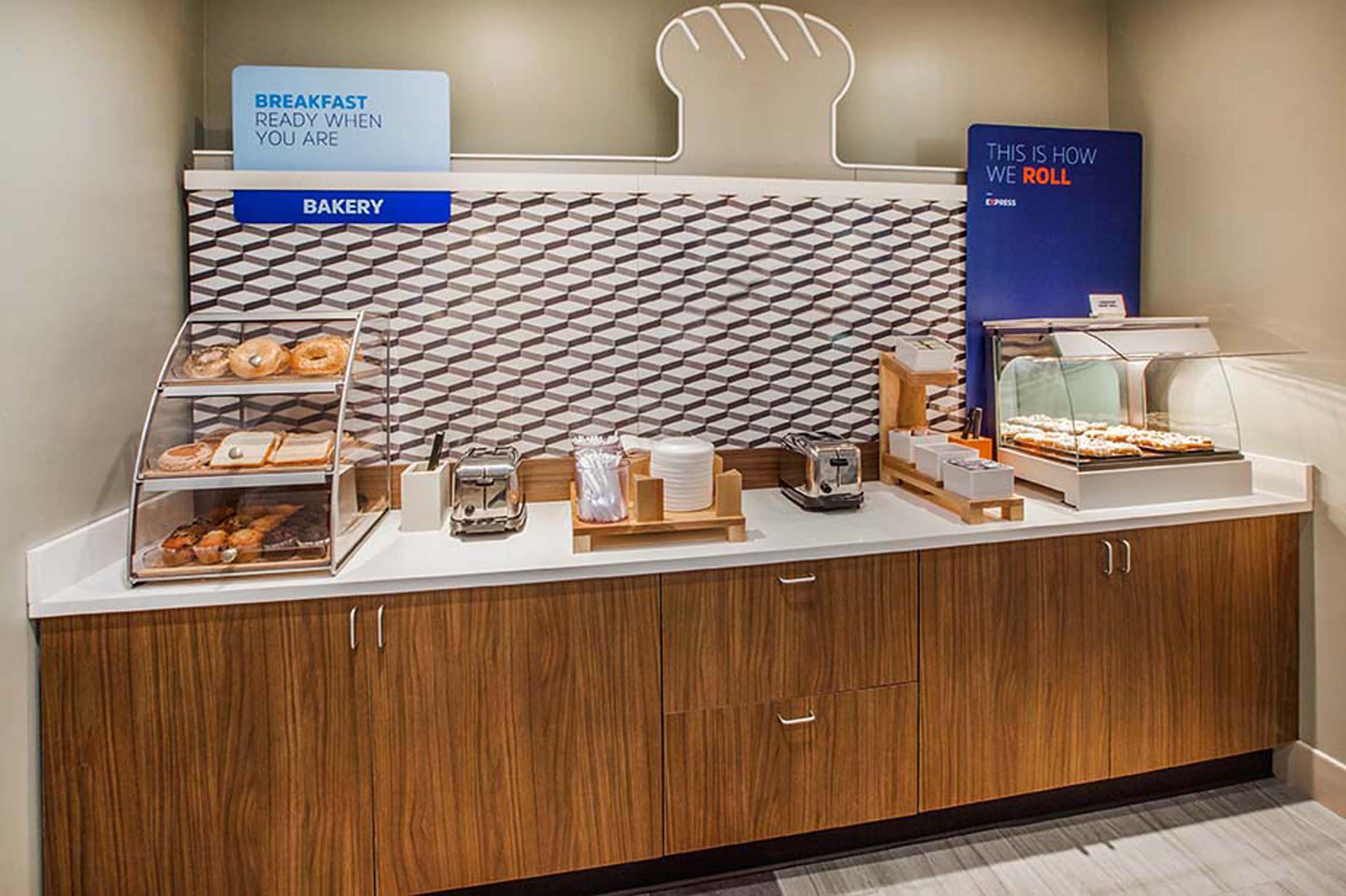 Holiday Inn Express Hotel & Suites Jacksonville Airport By Ihg Zewnętrze zdjęcie