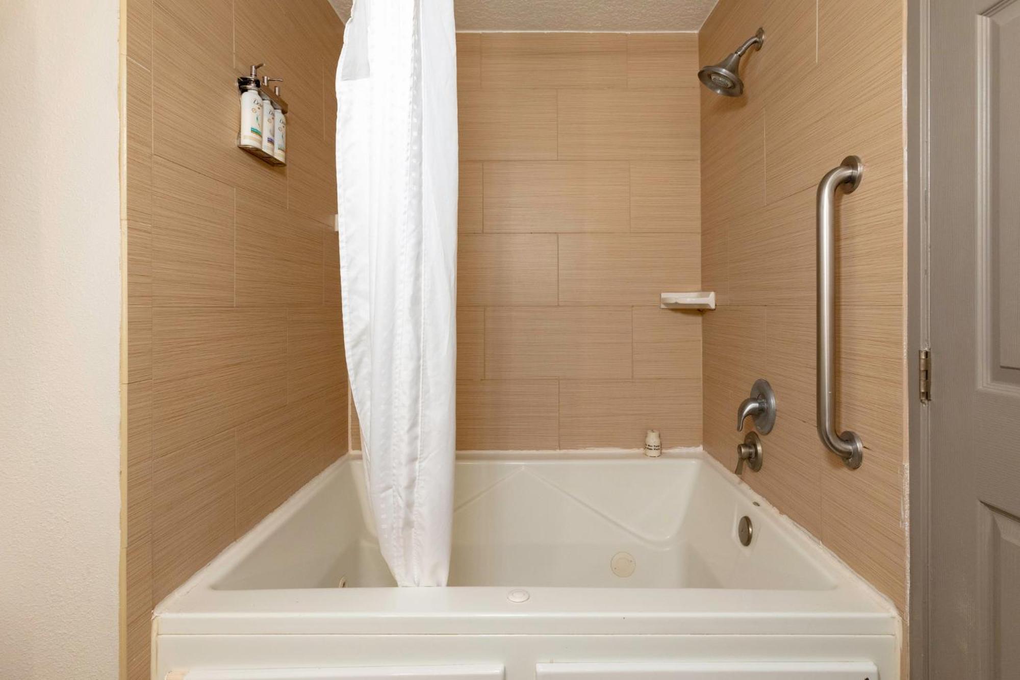 Holiday Inn Express Hotel & Suites Jacksonville Airport By Ihg Zewnętrze zdjęcie